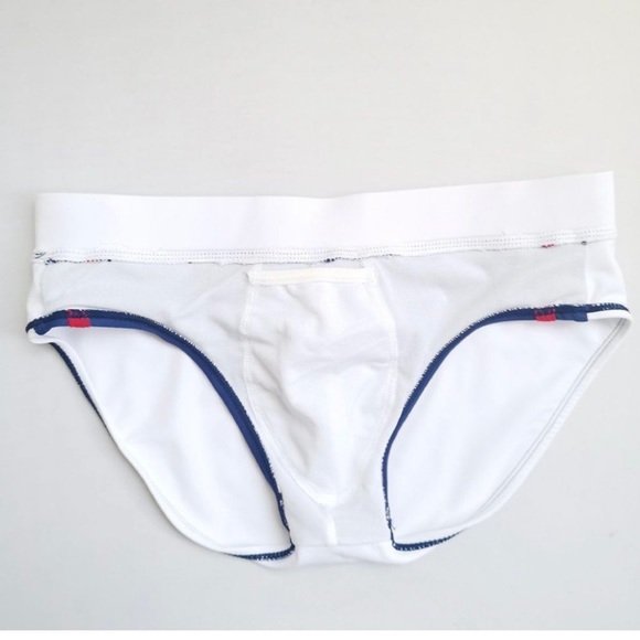 Top Spot Men’s Color Contrast Swim Brief, Size Small - Picture 8 of 9